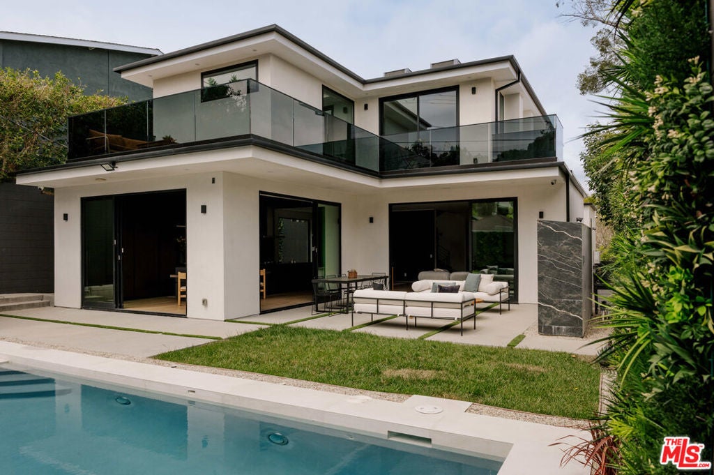 Photo of Listing #25520537