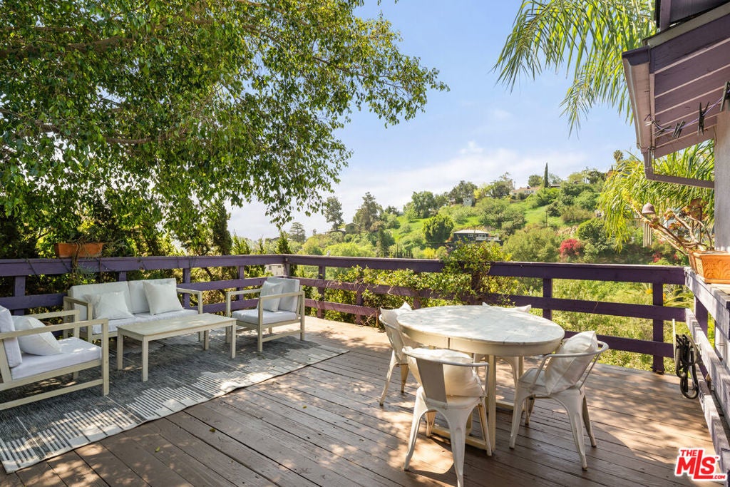 Photo of Listing #25523793