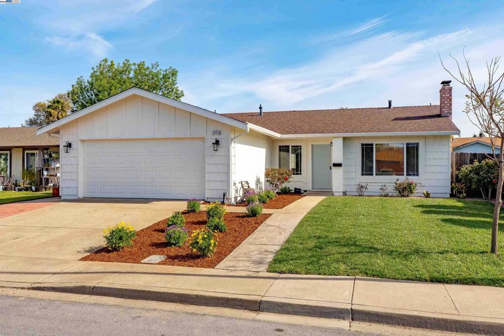 Photo of Listing #41092856