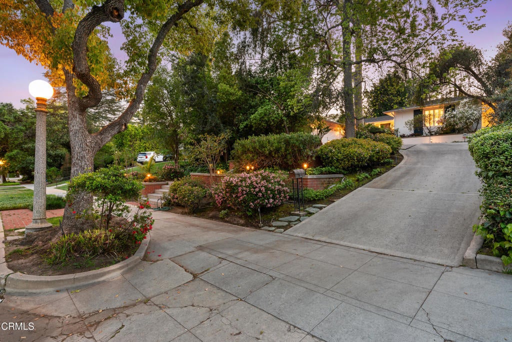 Photo of Listing #P1-21690