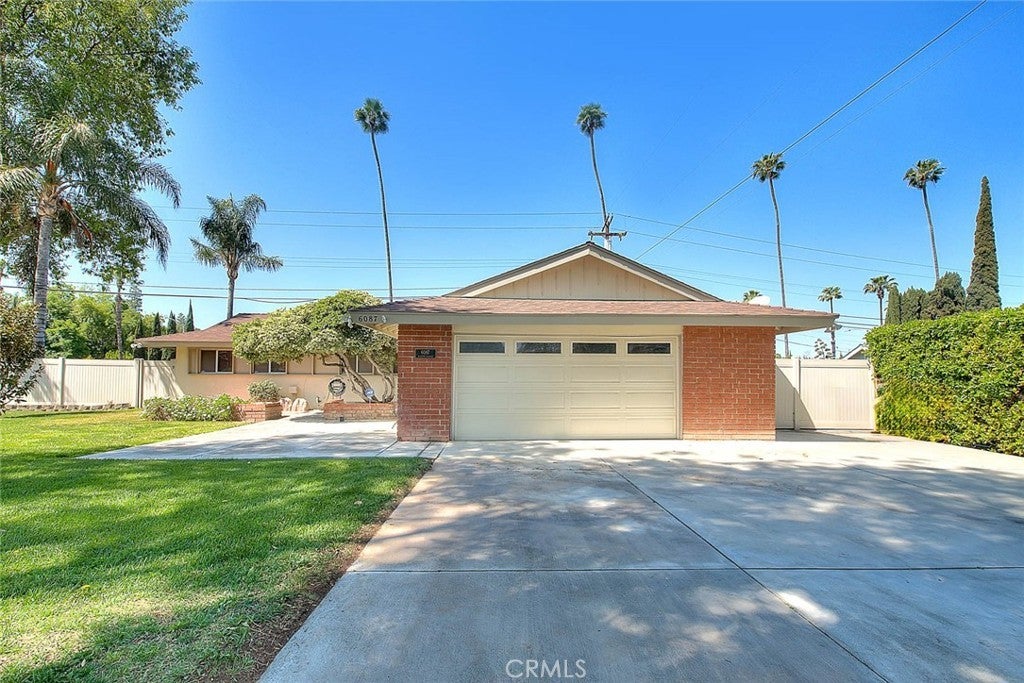 Photo of Listing #CV25078641