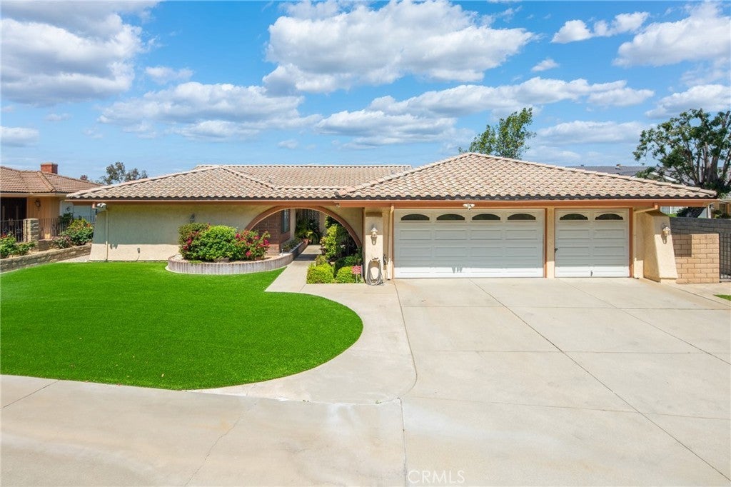 Photo of Listing #TR25079228