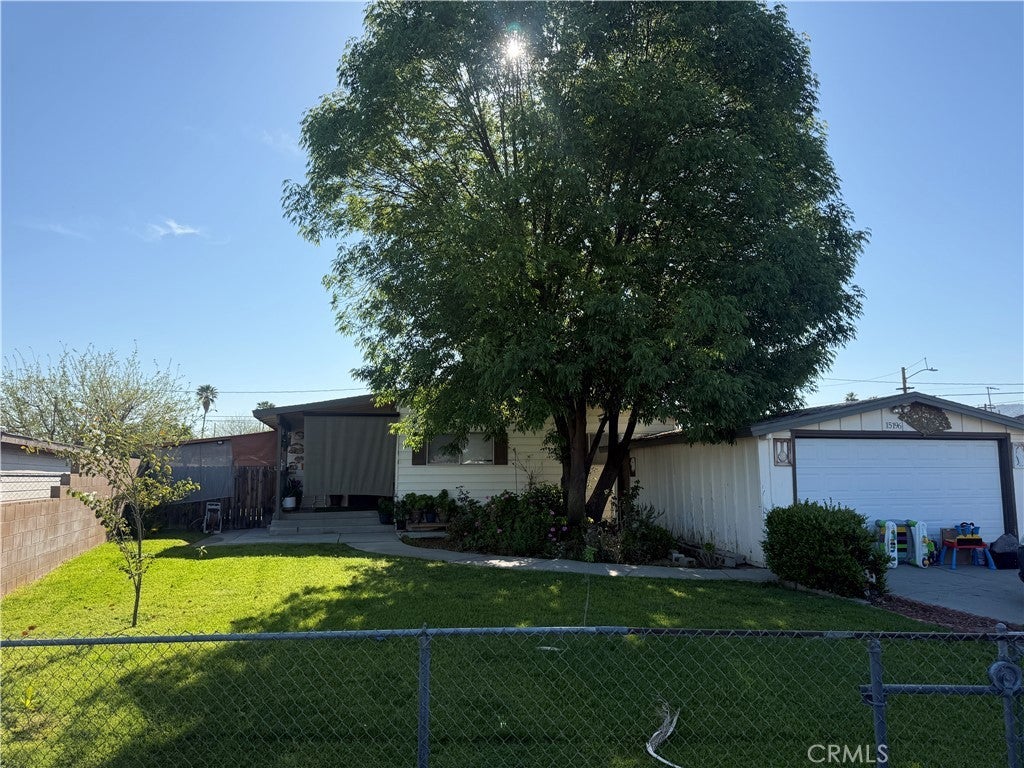 Photo of Listing #IV25079244