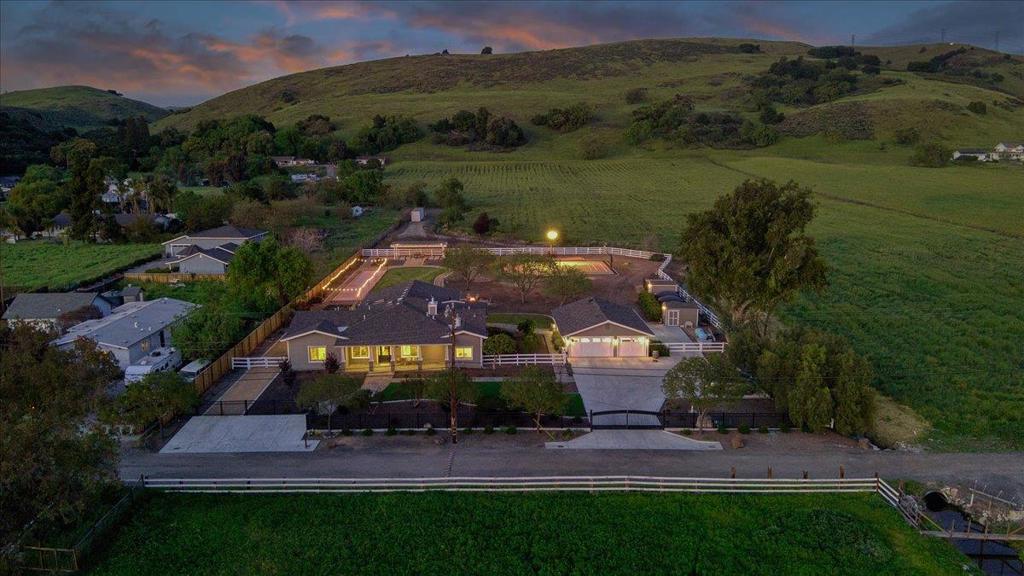 Photo of Listing #ML82002005