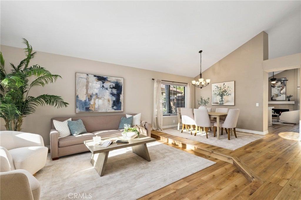 Photo of Listing #OC25076617