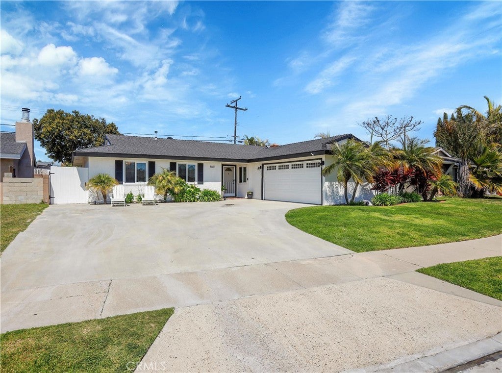 Photo of Listing #OC25077637