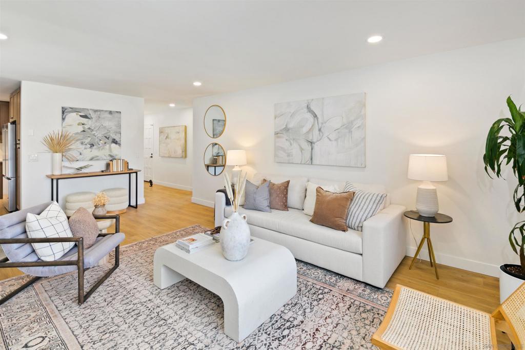 Photo of Listing #250024105SD