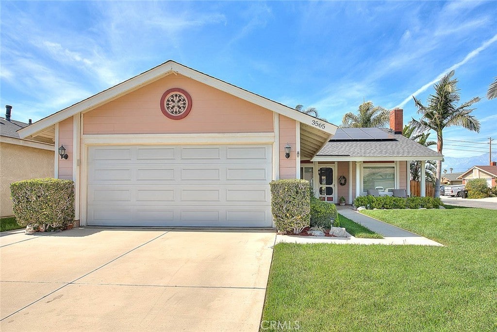 Photo of Listing #SW25079298