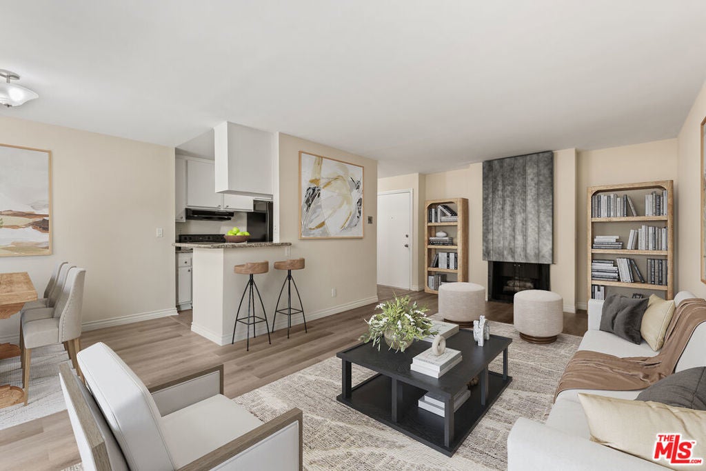 Photo of Listing #25522492