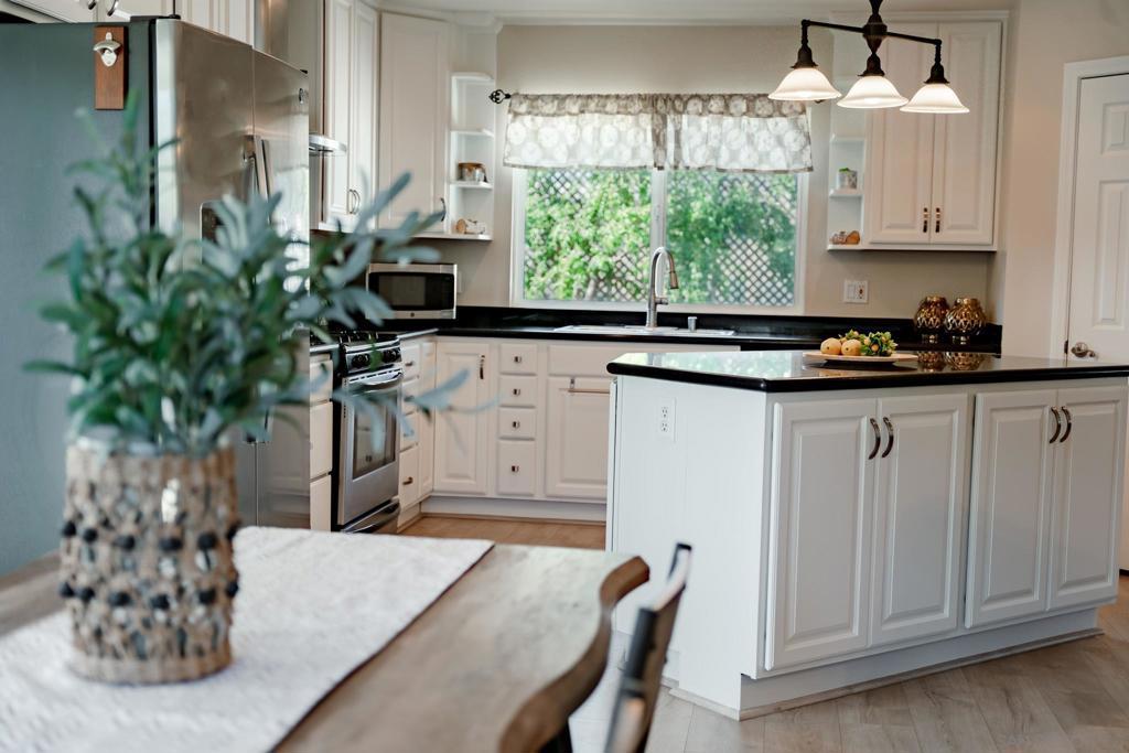 Photo of Listing #250024102SD