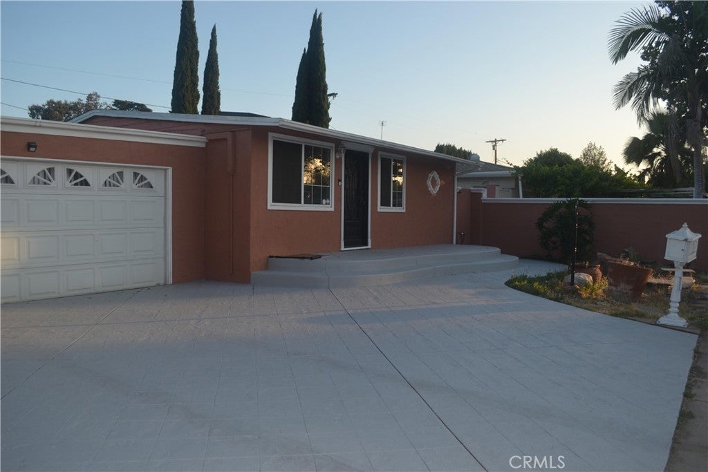 Photo of Listing #SR25079695