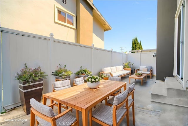 2615 Voorhees Avenue 7, Redondo Beach.