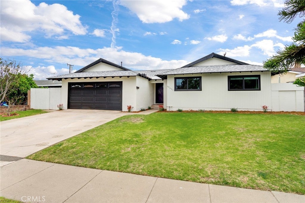 Photo of Listing #PW25078833