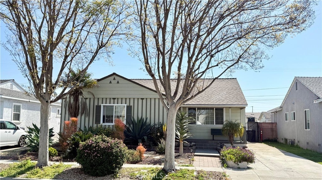 Photo of Listing #PW25079465