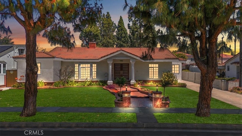 Photo of Listing #DW25078168