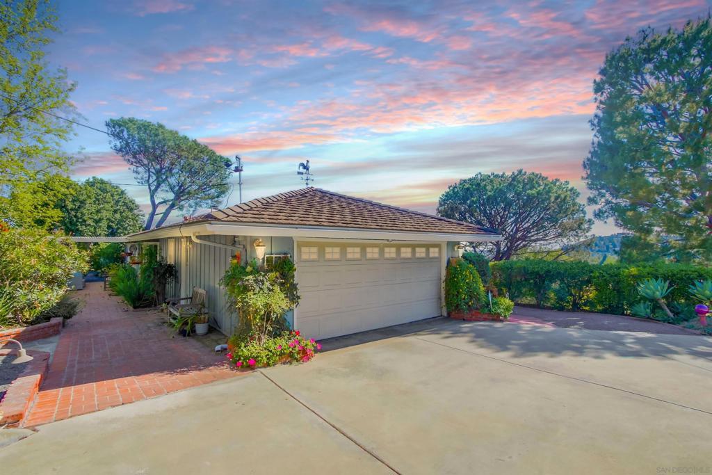 Photo of Listing #250024210SD