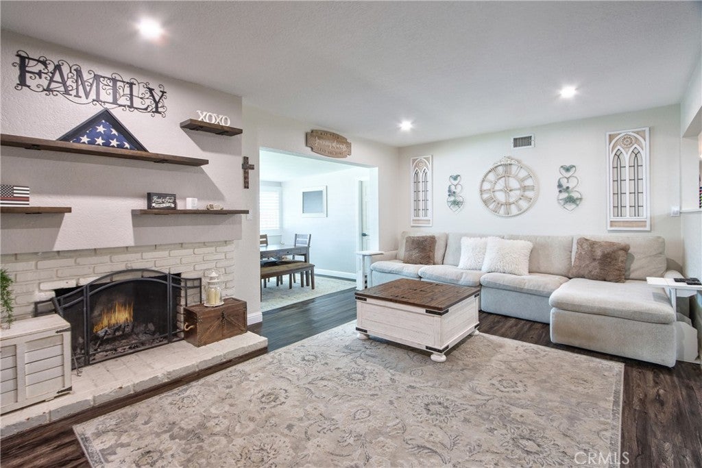 Photo of Listing #CV25079778