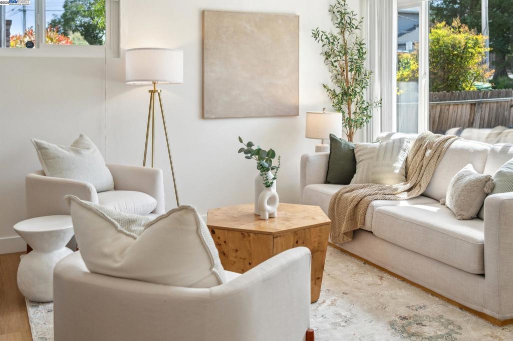 Photo of Listing #41093053