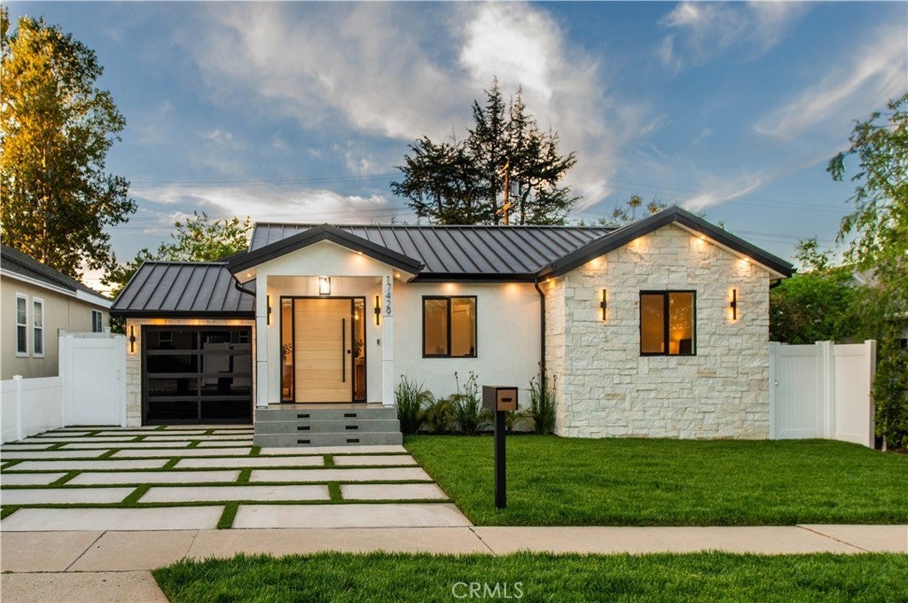 Photo of Listing #SR25080248