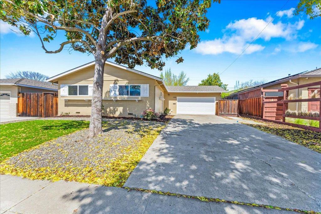 Photo of Listing #ML82001776