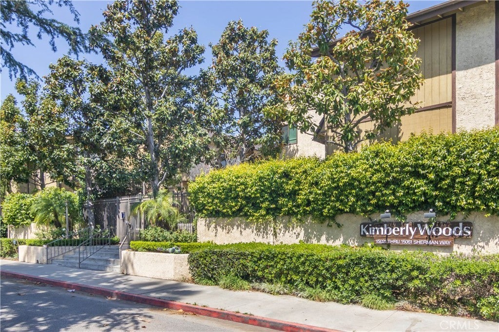 Photo of Listing #SR25080588