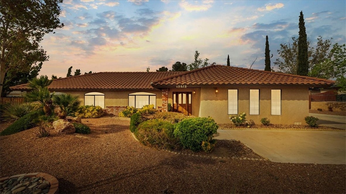 Photo of Listing #SR25080383