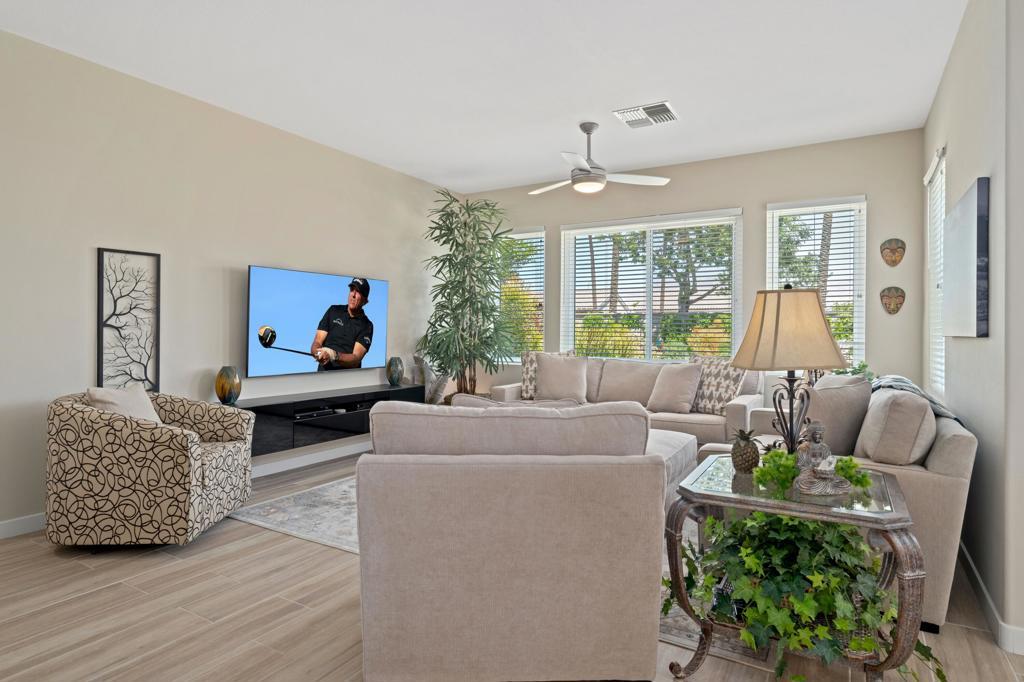 Photo of Listing #219128357DA