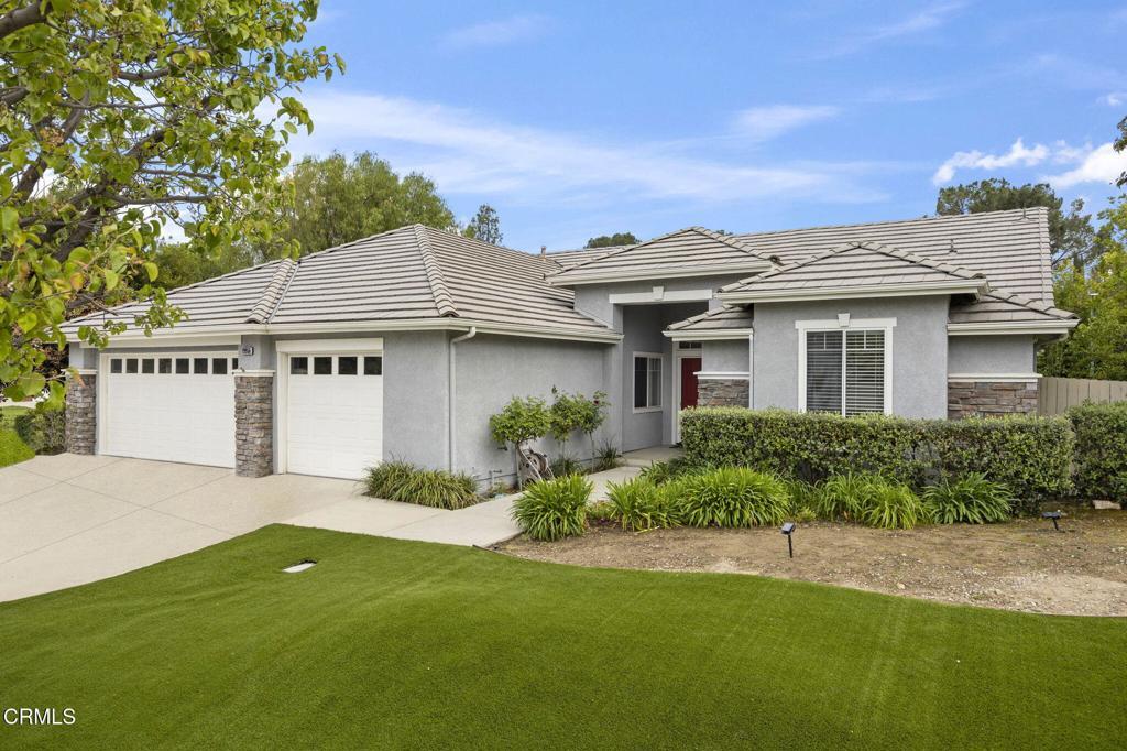 Photo of Listing #V1-29284