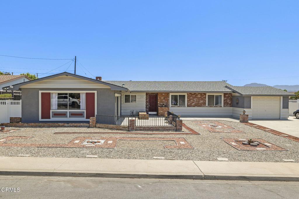 Photo of Listing #V1-29293