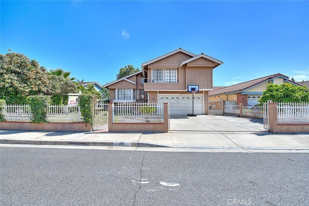 Photo of Listing #TR25079719