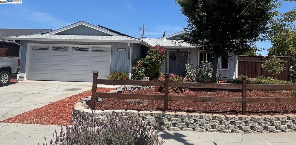 Photo of Listing #41093191