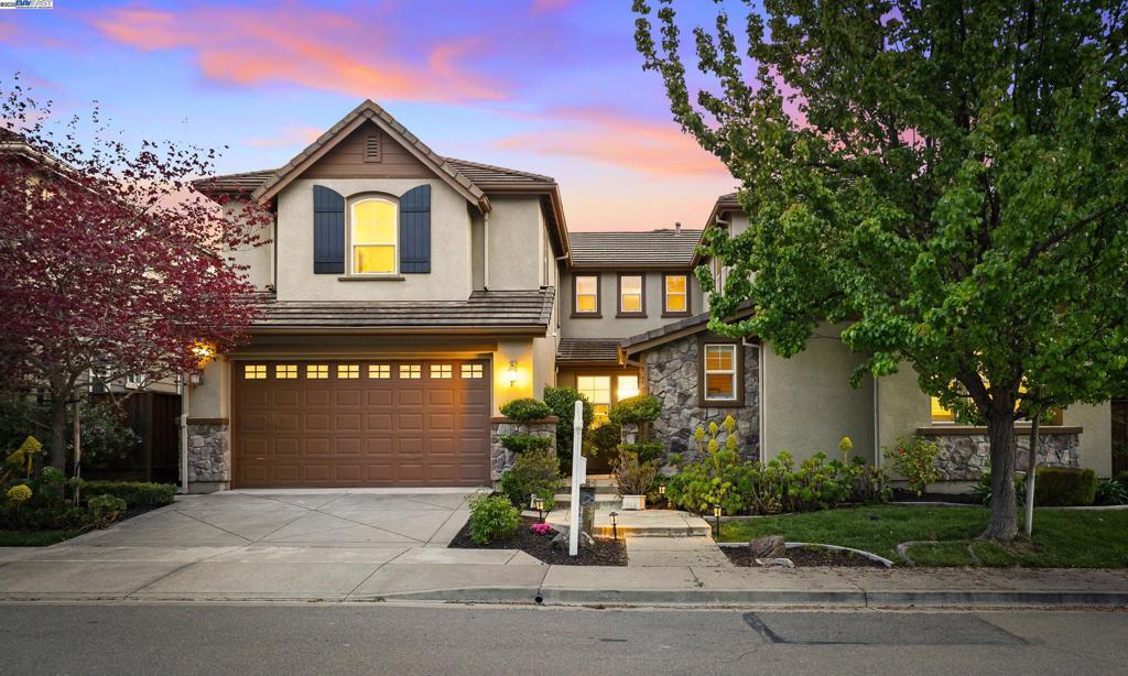 Photo of Listing #41093223