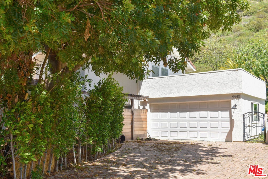 Photo of Listing #25524643