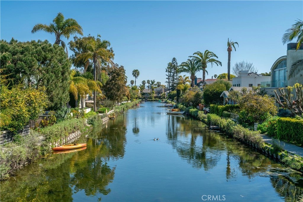 Photo of Listing #SB25081494