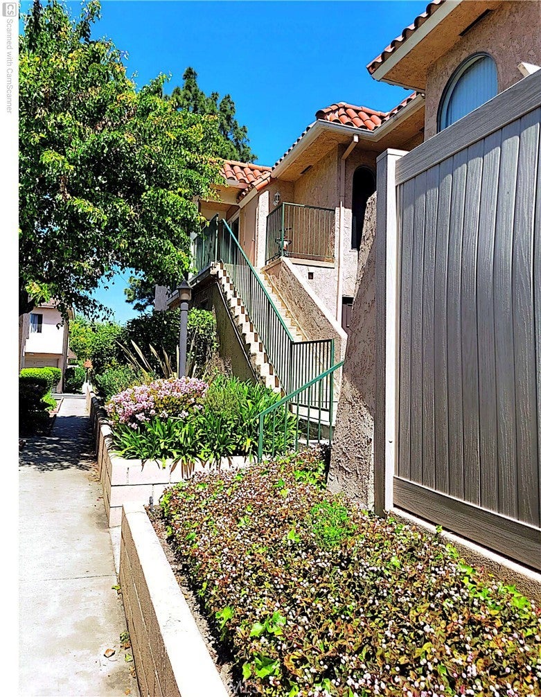 Photo of Listing #PW25079608