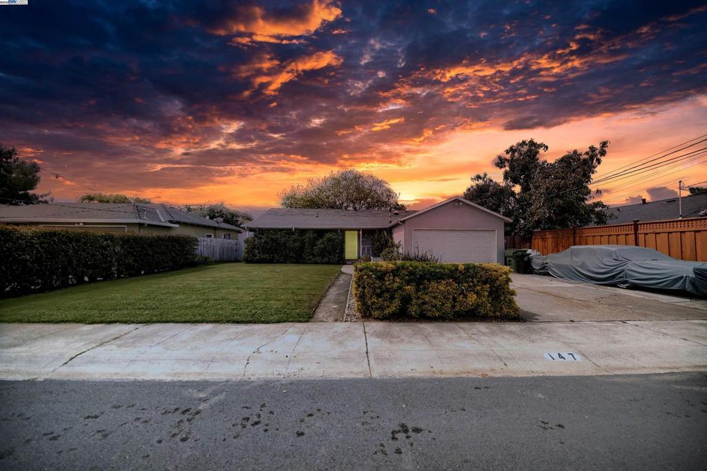 Photo of Listing #41093241