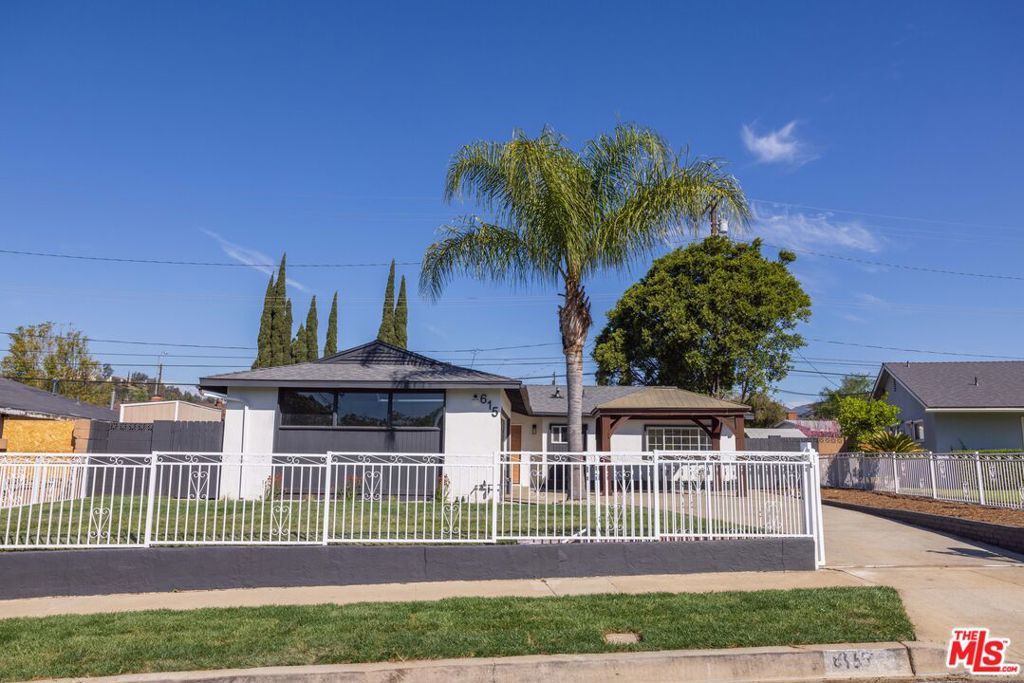 Photo of Listing #25525009