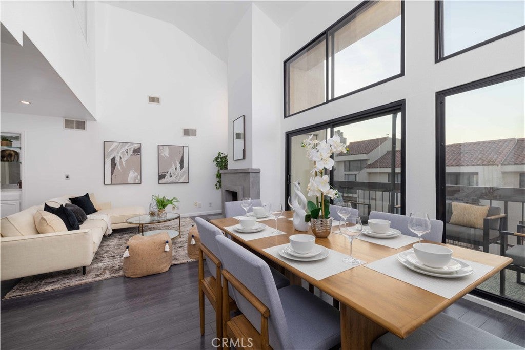 Photo of Listing #DW25077180