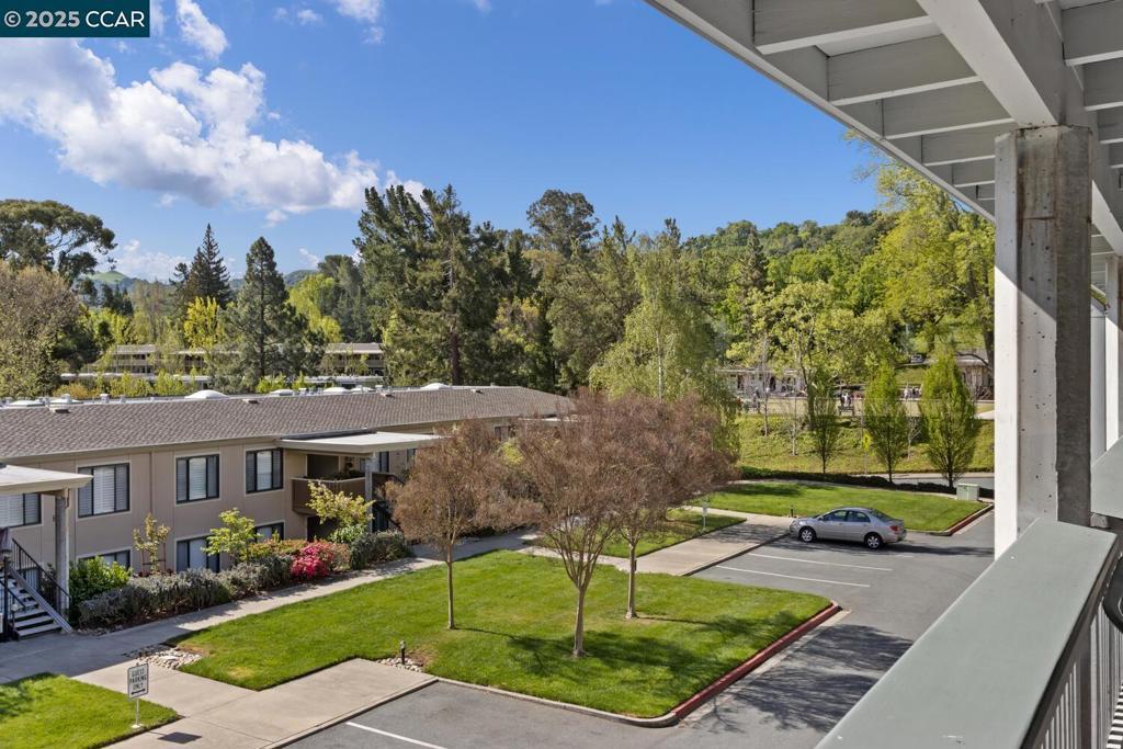 Photo of Listing #41093243