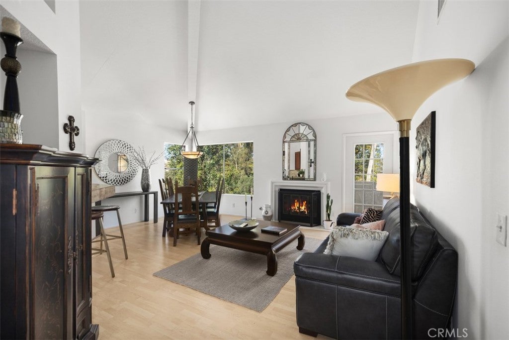 Photo of Listing #OC25081430