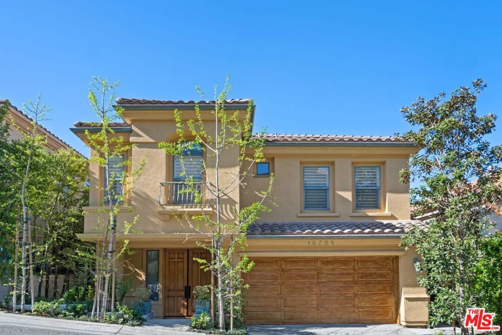 Photo of Listing #25524847