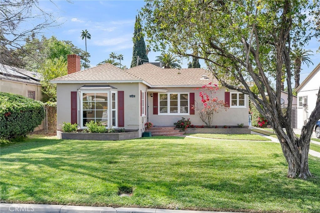 Photo of Listing #IV25075924