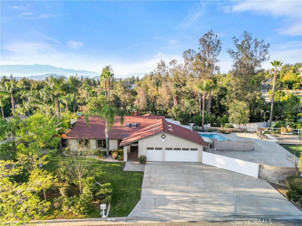 Photo of Listing #IV25081385