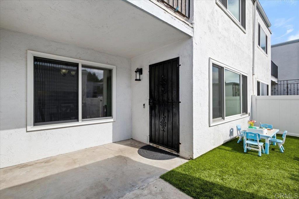 Photo of Listing #PTP2502634