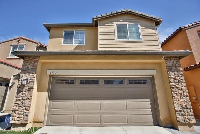 Photo of Listing #IV25082069