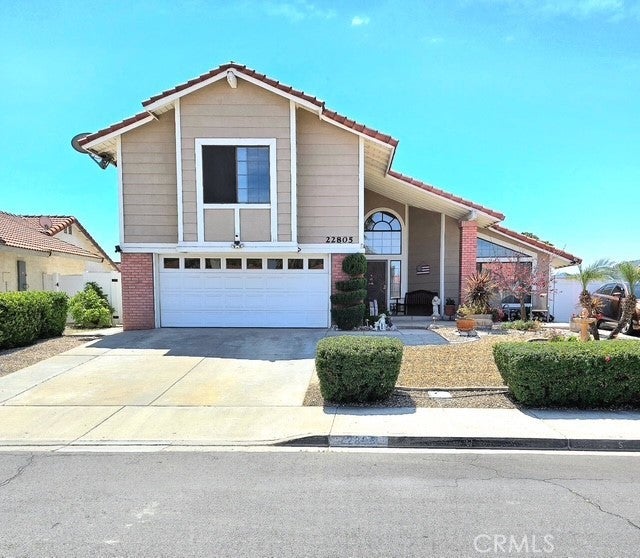 Photo of Listing #CV25082190