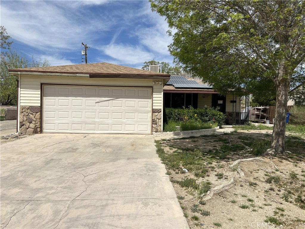 Photo of Listing #SR25082223