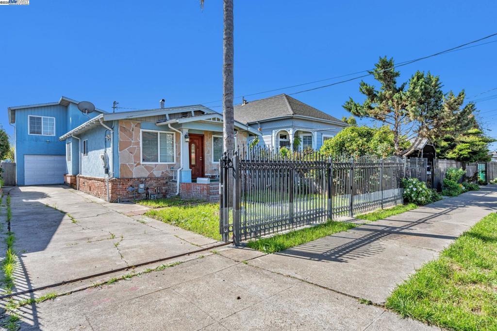 Photo of Listing #41093299