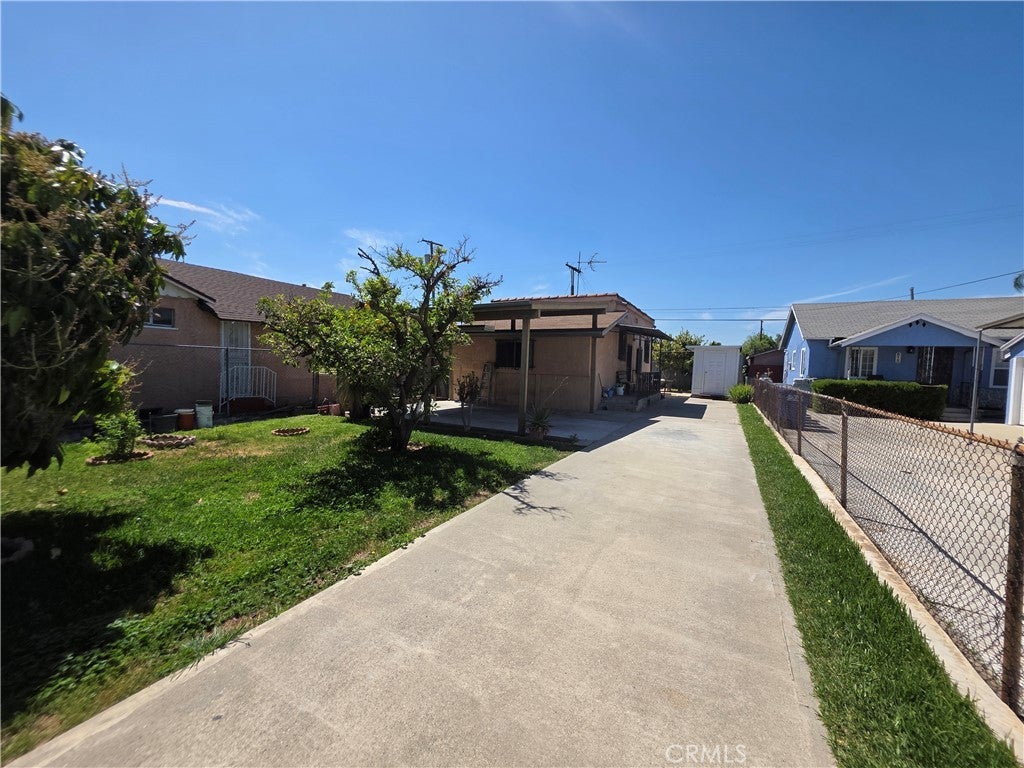 Photo of Listing #PW25082012