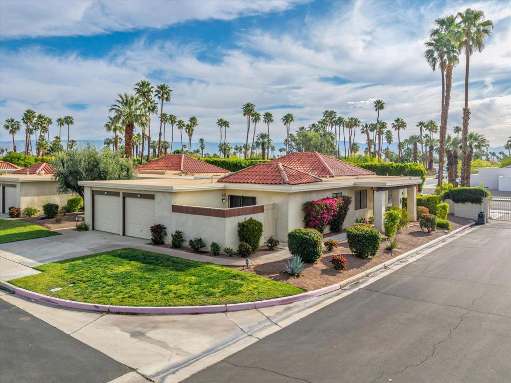 600 Palomar Circle, Palm Springs